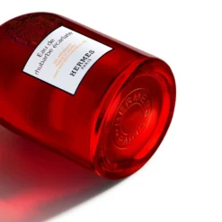 Eau De Rhubarbe Écarlate